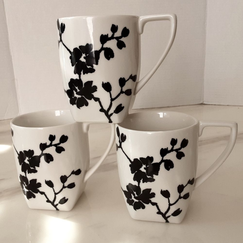 COVENTRY Fine Porcelain Mon Cheri Black | White Floral Coffee Mugs - 3